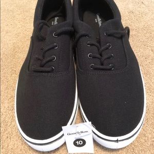 Lo-top lace-up skater style sneaker, men’s Sz 10